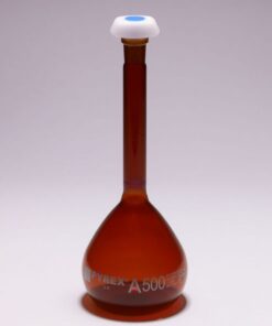 Bình định mức nâu, loại A, 250ml, nút  nhựa 14/23 PYREX