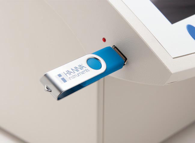 thiet-bi-chuan-do-tu-dong-hi901c1-hanna-usb